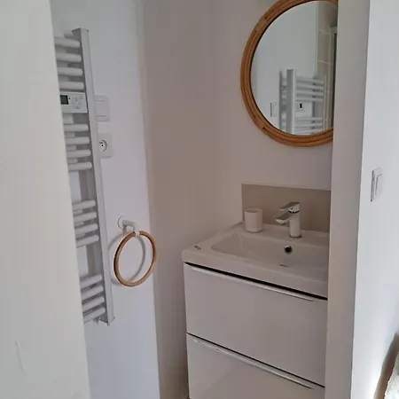 Apartment Calme Dans Maisonnette Graulhet